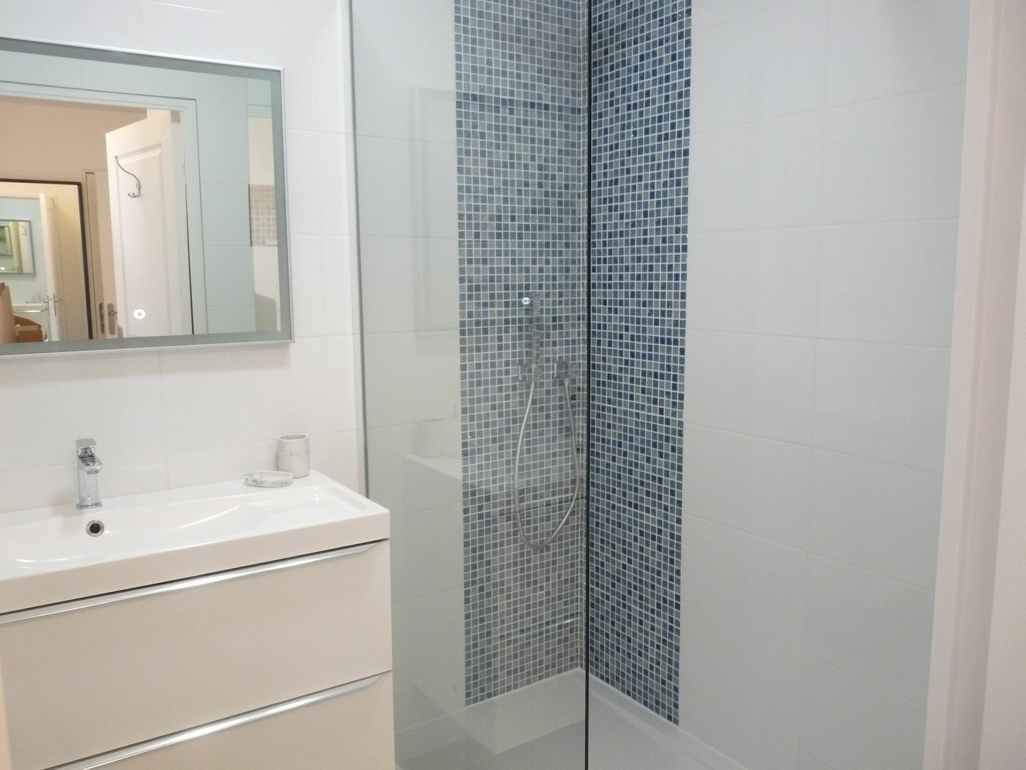 Borniol 3 * Cannes